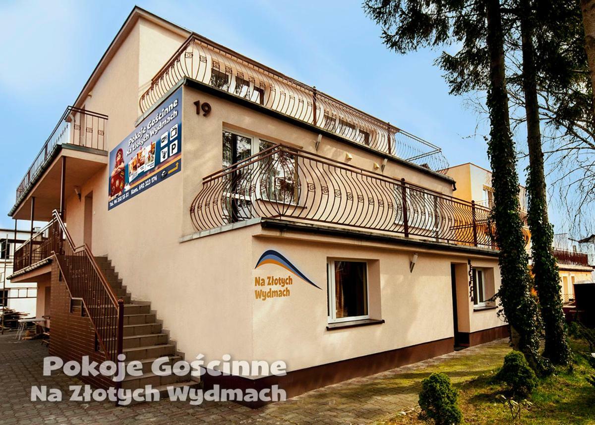 Pokoje Na Zlotych Wydmach Дзвиржино Екстериор снимка
