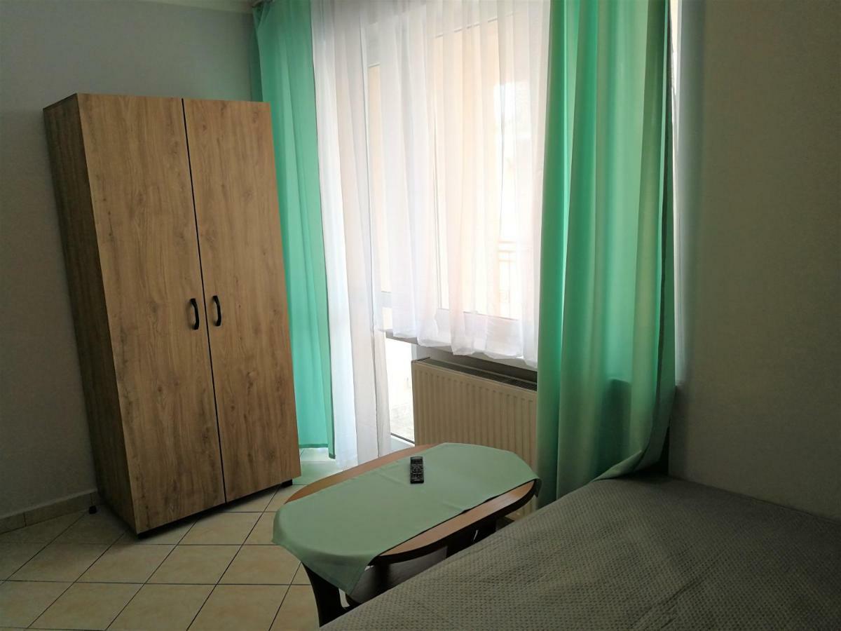 Pokoje Na Zlotych Wydmach Дзвиржино Екстериор снимка